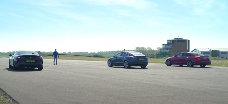 Šprint Tesla Model 3, BMW M850i a Mercedes E63 AMG