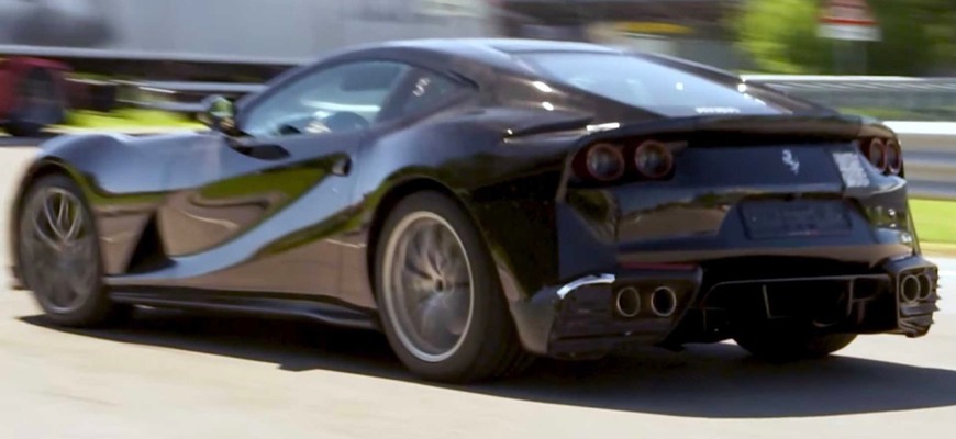 Najrýchlejšie Ferrari 812 s prívlastkom GTO odfotili v premávke