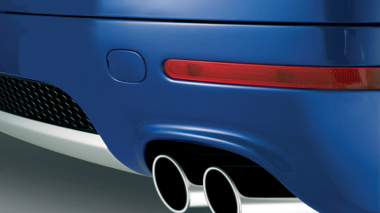 AUTOMOBILKY SA BÚRIA PROTI PRÍSNYM BRUSELSKÝM LIMITOM A NORMÁM