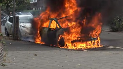 Elektrický VW ID.3 zhorel do tla. Hneď po odpojení z nabíjačky. Fabrika zisťuje príčiny