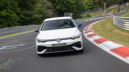 Najrýchlejší sériový VW Golf R 20 Years dokázal svoju rýchlosť aj v Zelenom pekle