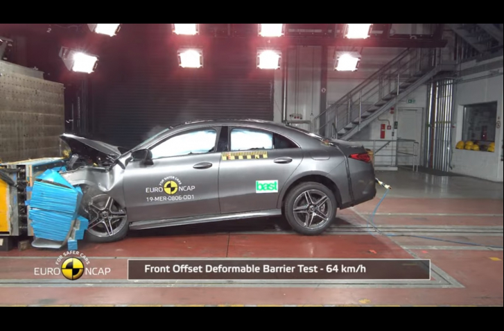 EURO NCAP MERCEDES CLA PREŠIEL ÚPLNE BEZ PROBLÉMOV