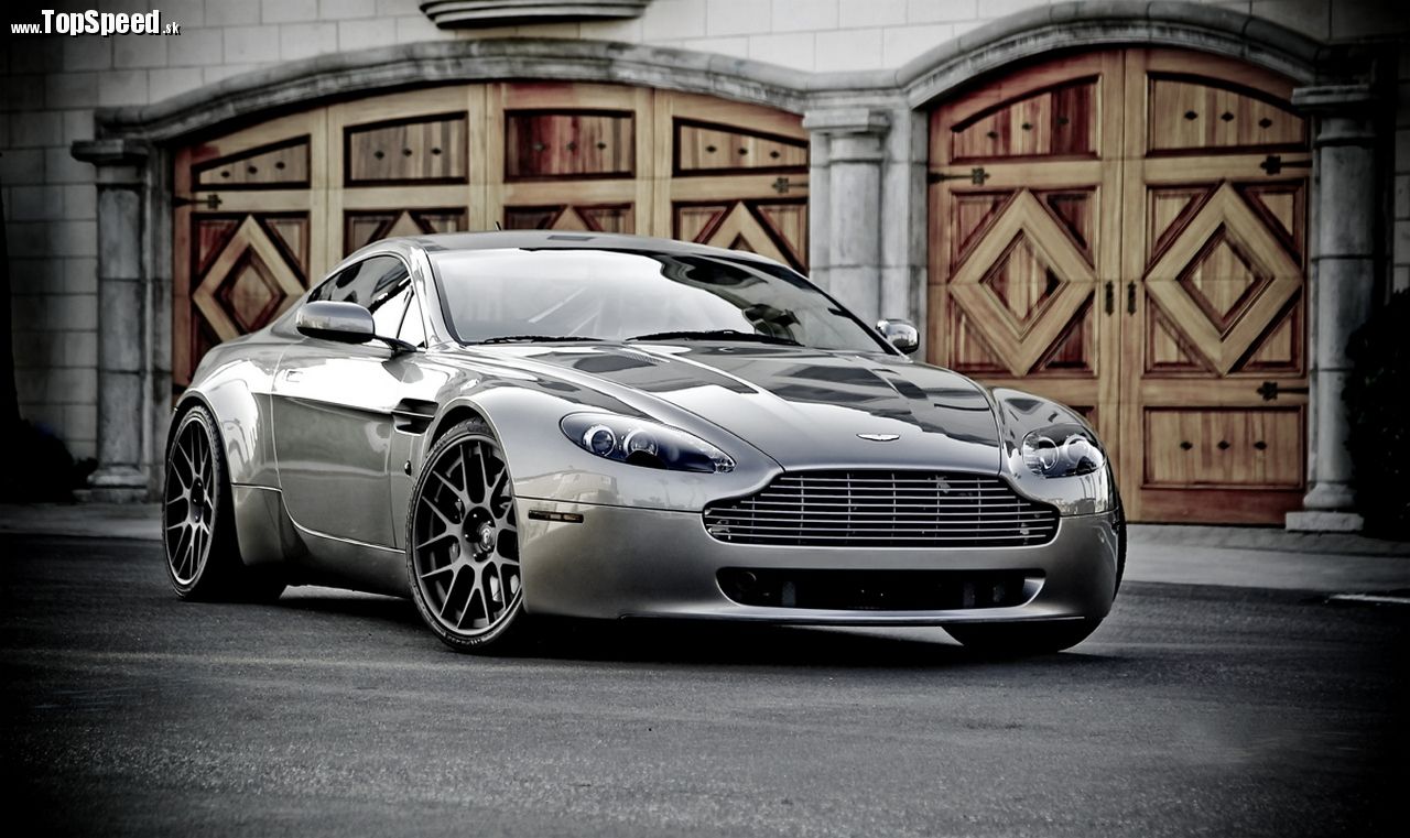 Aston Martin V8 Vantage
