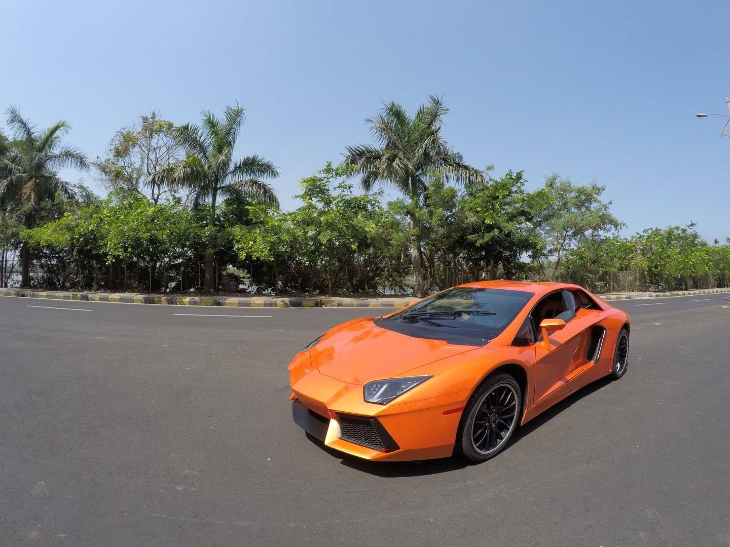 Toto Lamborghini Aventador sa narodilo ako Honda Accord