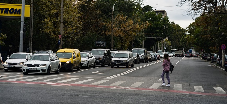 Vodiči, zavedú nové pravidlo cestnej premávky, bude sa kvôli tomu meniť zákon