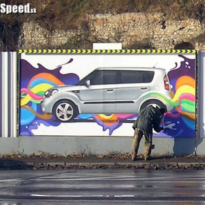 <p>Kia Soul a graffiti</p>