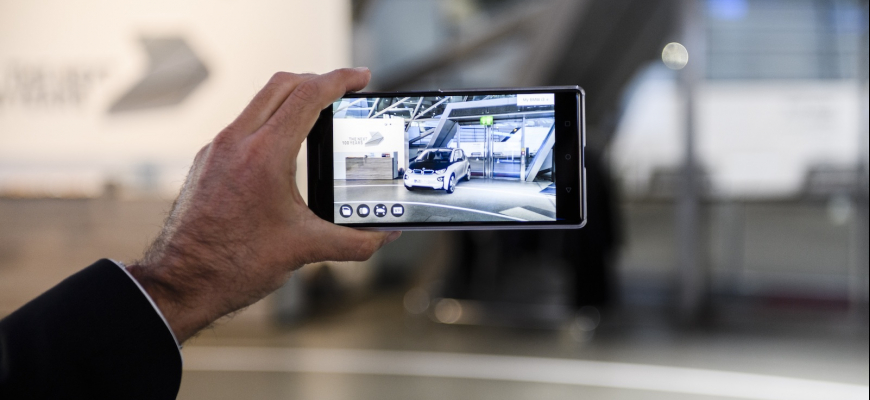BMW spustilo aplikáciu pre 3D zobrazenie áut. Mobil musí podporovať Tango