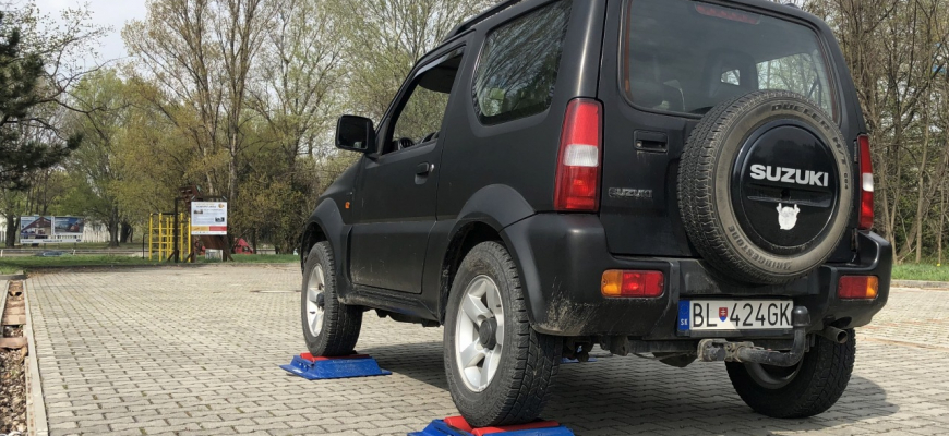 Suzuki Jimny 4x4 test