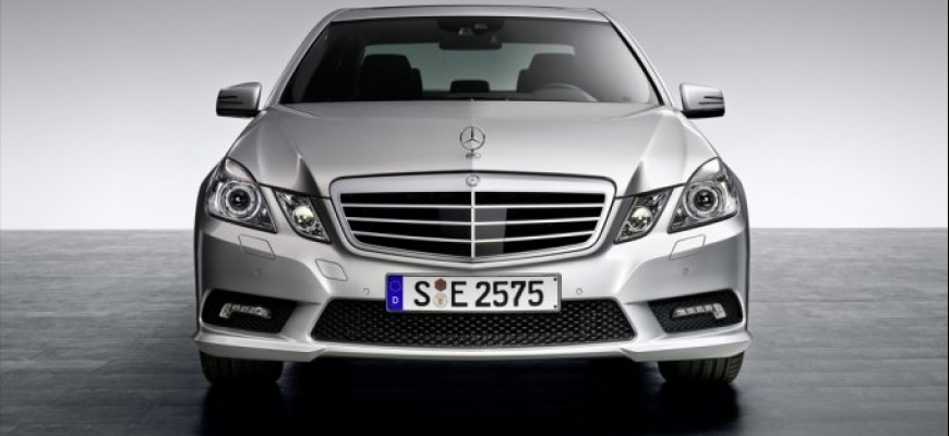 Video: Reklama Mercedes Benz E-Klasse 2010
