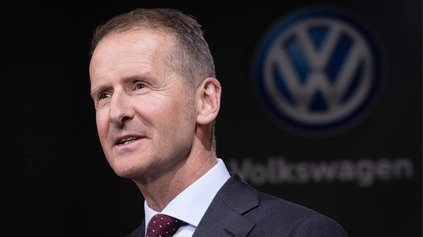 HERBERT DIESS KONČÍ VO VEDENÍ VW. NEČAKANE HO NAHRADÍ DOTERAJŠÍ ŠÉF PORSCHE