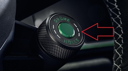PORSCHE 911 GT3 VZDALO HOLD NÜRBURGRINGU. 100 UPRAVENÝCH ÁUT BAVÍ TLAČIDLOM „ZELENÉ PEKLO“