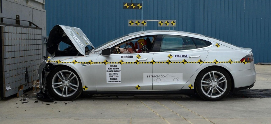 Tesla Model S je najbezpečnejšie auto na svete! Kam sa hrabe Volvo?