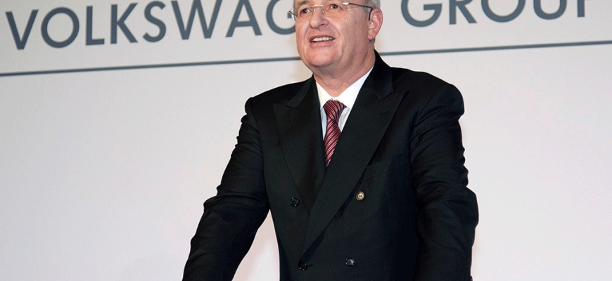 Dieselgate má prvú obeť, odstúpil šéf Volkswagenu Martin Winterkorn