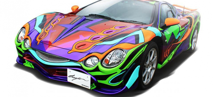 Mitsuoka Orochi Evangelion Edition je divnejšia než divná!