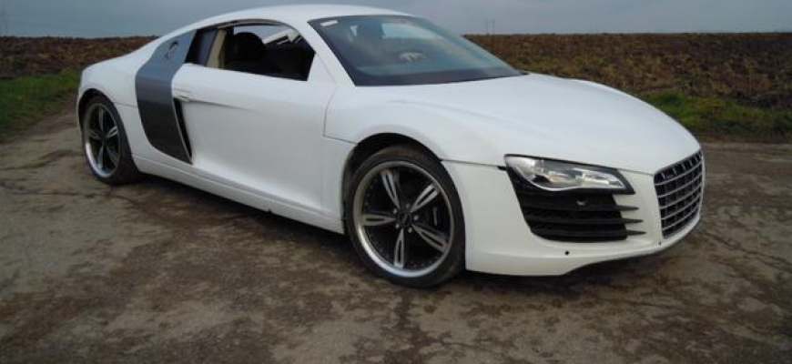 Prezlečený Peugeot je skoro Audi R8. Nekúpite?