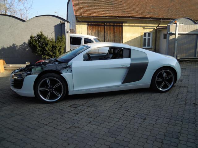 Карбоновые диски на Audi r8