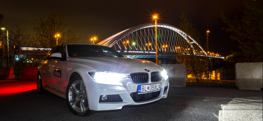 Test: BMW 330e