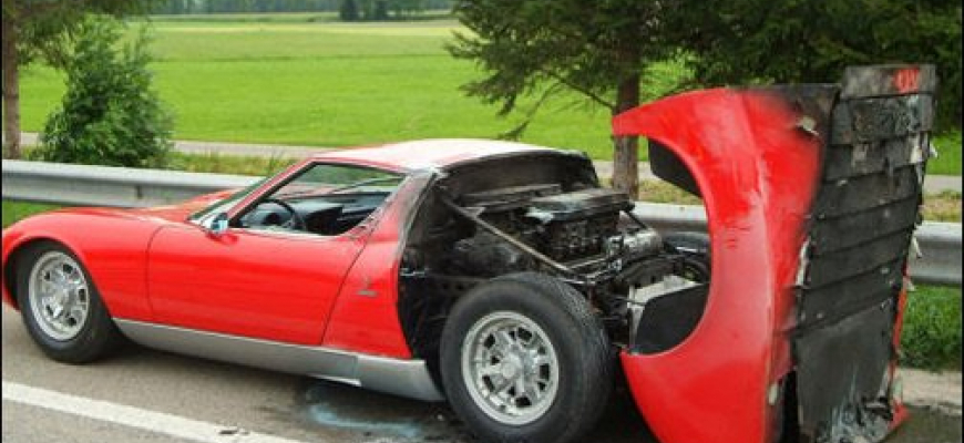 Lamborghini Miura zhorelo skoro na popol :(