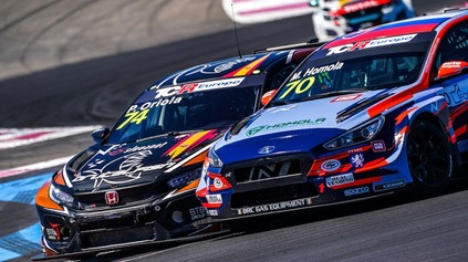 Maťo Homola po prvých pretekoch: Kontroverzné rozhodnutie komisárov a starosti s pneumatikami