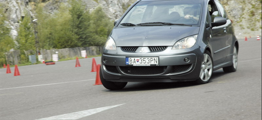 Test: Mitsubishi Colt CZT