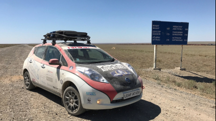 ELEKTROMOBIL NA RALLY? NISSAN LEAF JEDNU ÚSPEŠNE DOKONČIL