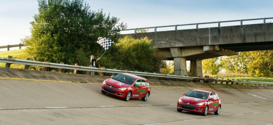 Rekord - 4800 km za 24 hodín v Opel Astra
