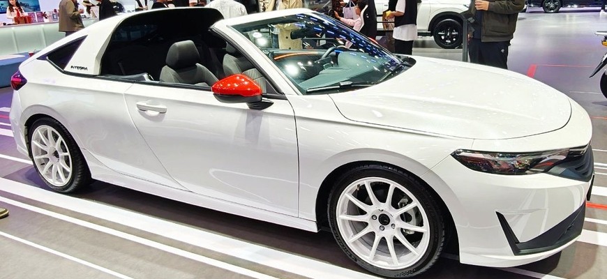 Nová Honda CR-X na scéne? Automobilka odhalila známy model v nečakanej úprave, s manuálom!