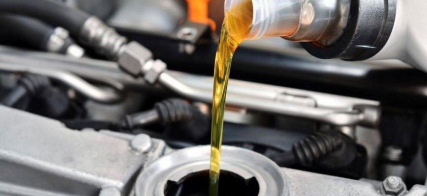 Kvalitný motorový olej predĺži život autu aj o niekoľko rokov