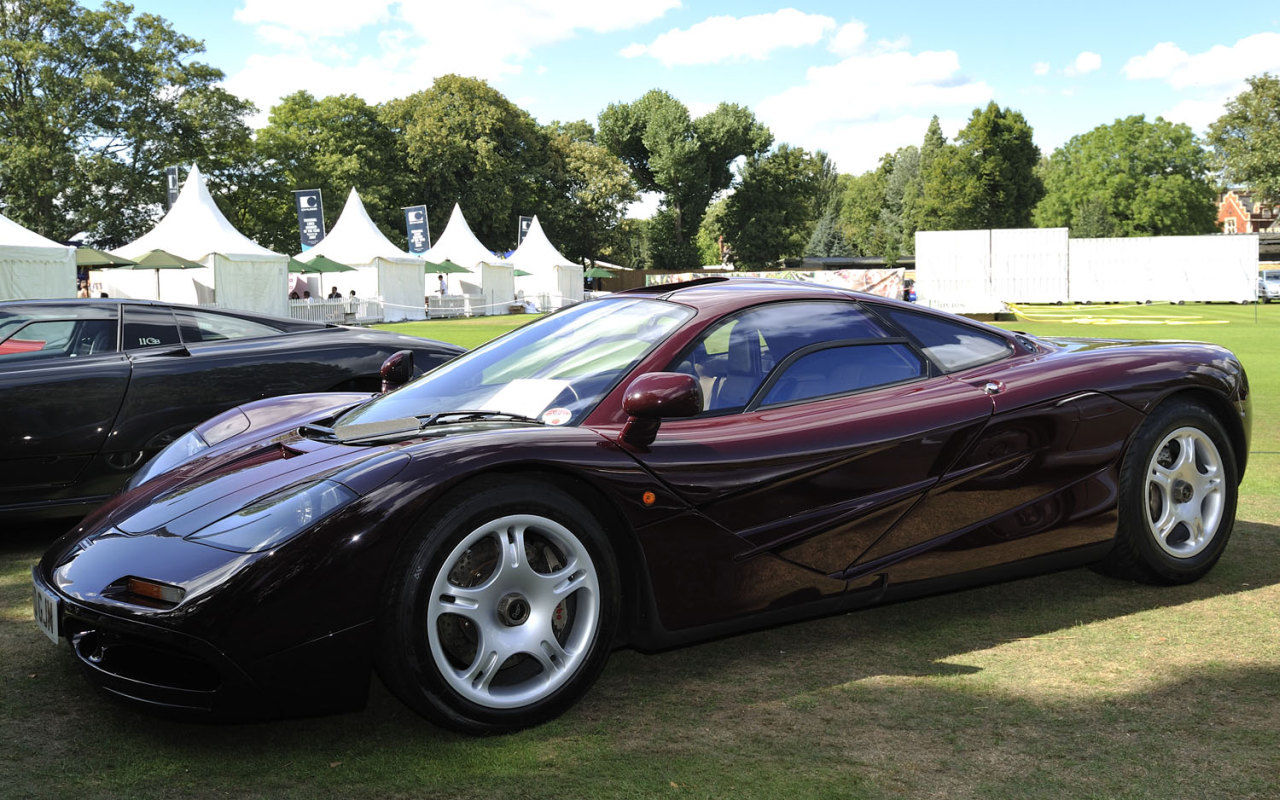 McLaren F1 Rowan Atkinson