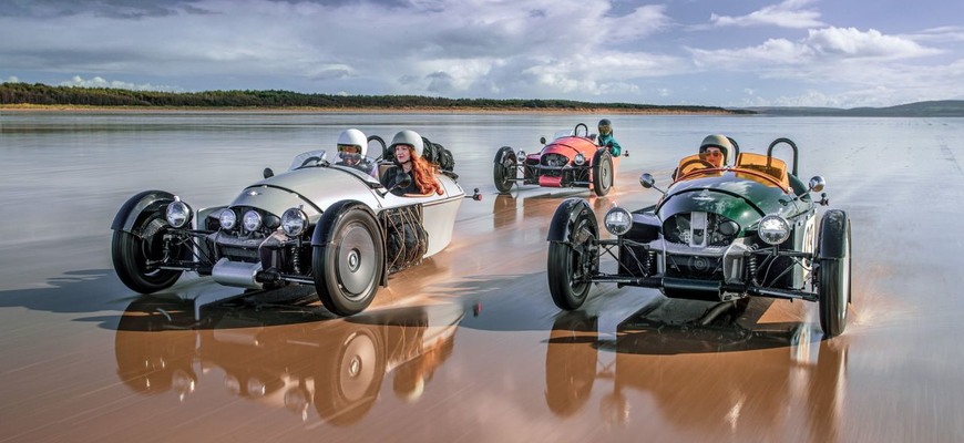 Morgan Super 3 má trojvalec Ford, manuál z Mazdy MX-5 a iba 635 kg