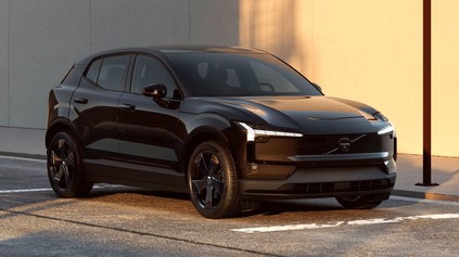 NOVÉ ZÁKLADNÉ VOLVO EX30 S NAJSLABŠÍM MOTOROM DORAZÍ S LEPŠÍMI CENAMI!