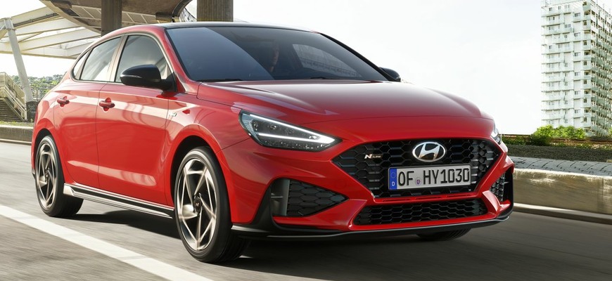 Hyundai i30 má za sebou ďalší facelift. Bude to zároveň koniec vrcholného modelu i30 N