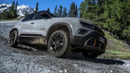 NAJMENŠÍ JEEP KONEČNE HODNÝ MENA SLÁVNEJ ZNAČKY, DOSTAL 4X4! A MÁME JEHO SLOVENSKÚ CENU