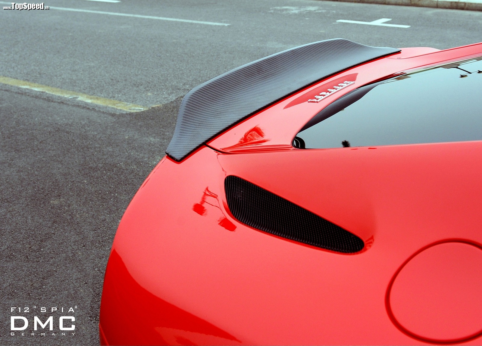 Ferrari F12berlinetta 