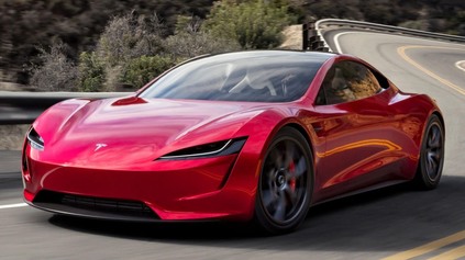 ELON MUSK TVRDÍ, ŽE TESLA ROADSTER SPACEX VYLETÍ NA 60 MPH LEN ZA 1,1 SEKUNDY!