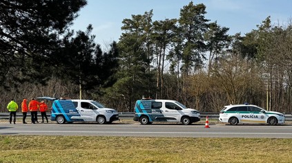 POLICAJNÁ AKCIA NA D2: BRALI TEČ A ROZDÁVALI POKUTY