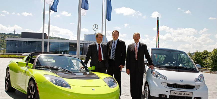 Daimler vstúpil do Tesla Motors