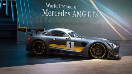 MERCEDES PRIPRAVUJE OSTRÉ AMG GT3, TESTUJÚ HO NA NURBURGRINGU