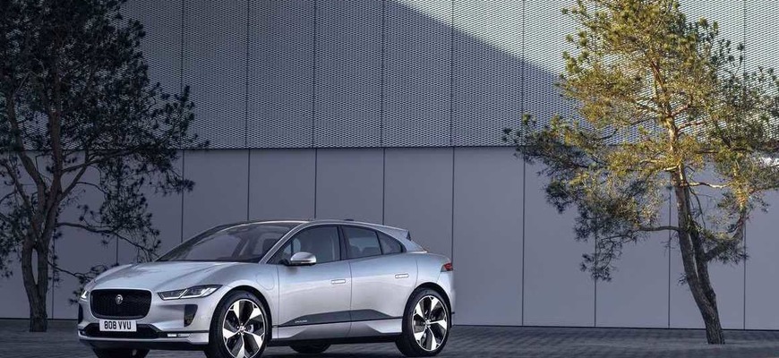 Jaguar I-Pace 2021 dostal rýchle nabíjanie a filter pevných častíc