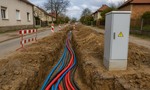 Nie je to len o EV autách, v sieti chýbajú gigawatty! Varuje štúdia o elektrickej mobilite