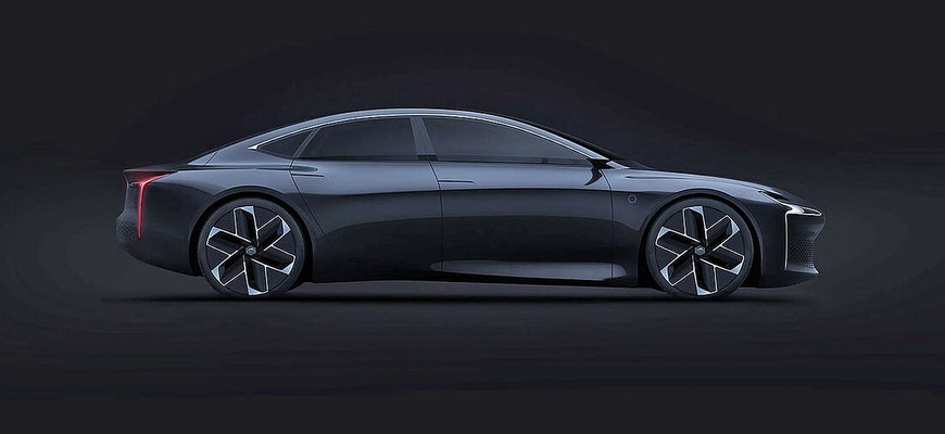 Francúzske Hopium Machina chce vodíkovým pohonom konkurovať Tesle Model S