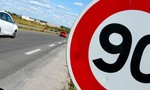 Maximálna rýchlosť na všetkých cestách 90 km/h, zákaz jazdy v noci. Bič na vybraných vodičov?!