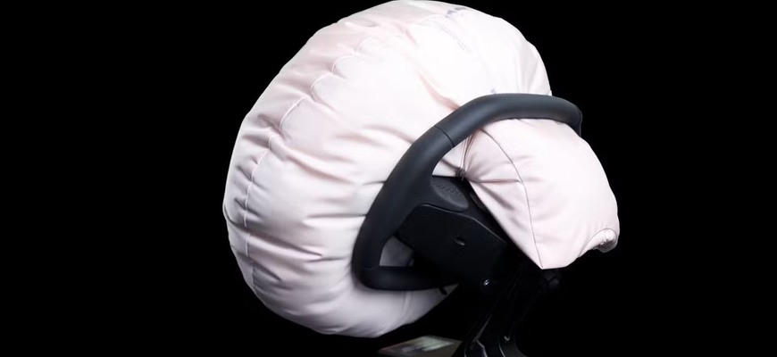 Airbag budúcnosti spozná, kto na sedadle sedí. Malému a veľkému človeku zareaguje inak