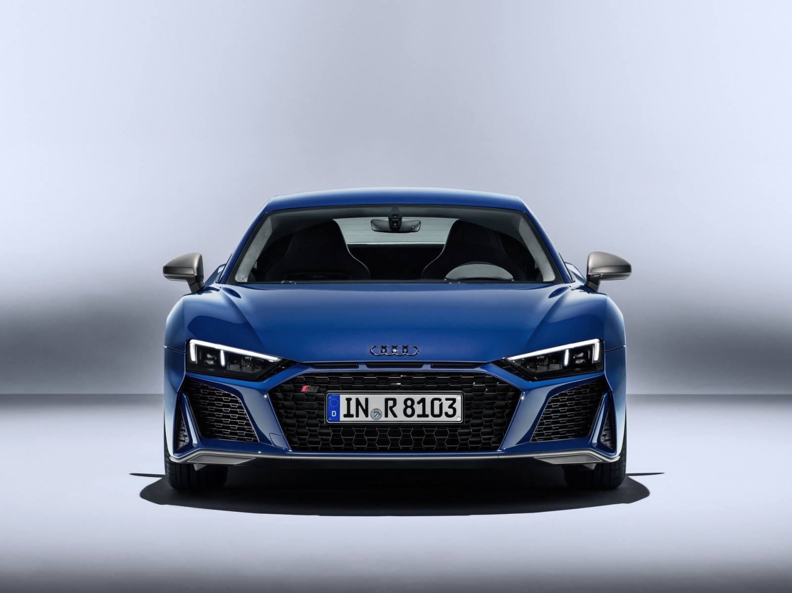 Omladené Audi R8 so športovejším stylingom a silnejším V10