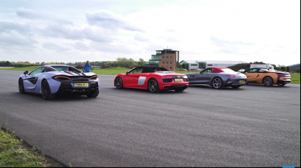 DRAG RACE ROADSTER-OV SO STIAHNUTOU STRECHOU