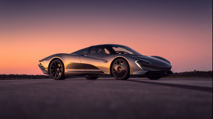 McLaren Speedtail pokoril pri testovaní hranicu 400 km/h