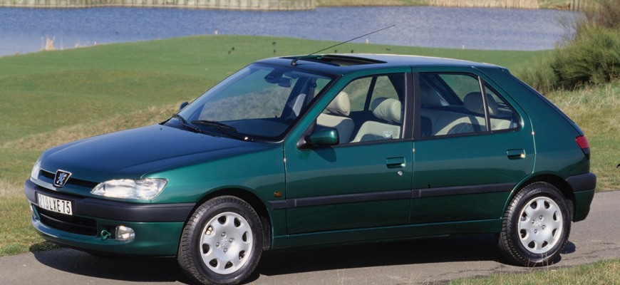 Peugeot 306 je veterán, poznáte modely S16 a GTi6?