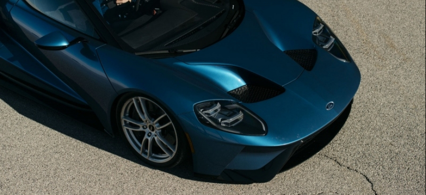 Ford GT si poradí s McLarenom 675LT aj s Ferrari 458 Speciale