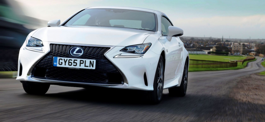 Dosiahne Lexus RC v základnej verzii 200t tempo 250 km/h?