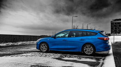 TEST FORD FOCUS KOMBI 1.0 ECOBOOST ST LINE - JAZDÍ TAK AKO VYZERÁ?